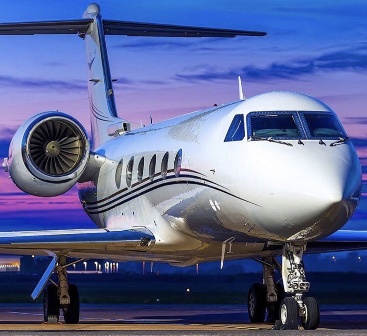 Glossy jet after a fresh exterior clean