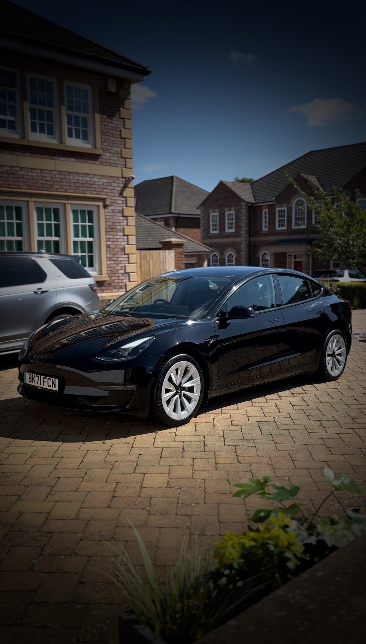 tesla model 3, exterior valet, looks brand new